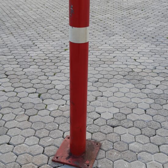 aanrijdbeschermpaal